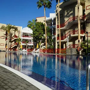 https://apartamentos-yaiza.tenerifehoteles.net